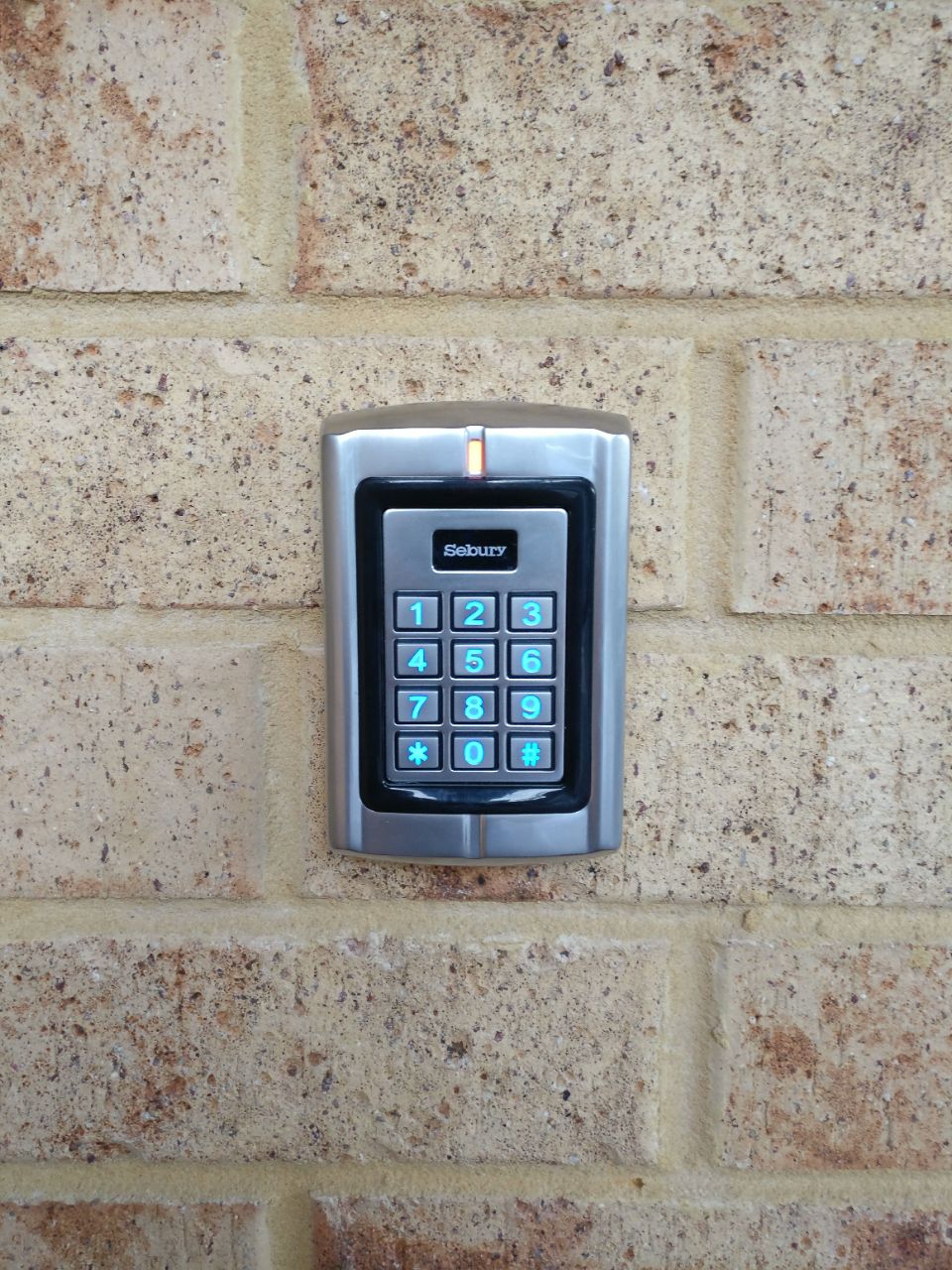 Keypad/RFID reader